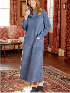 Kay Anna Ultra-soft Fleece Cowl-Neck Fleece Maxi Loungewear Dress, size XL